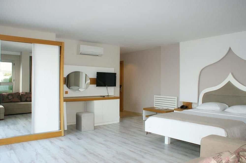 Breeze Beach Hotel By Prestij Гюмбет Екстериор снимка