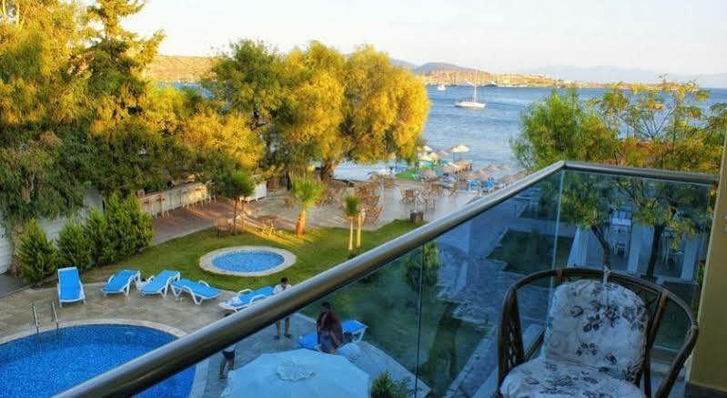Breeze Beach Hotel By Prestij Гюмбет Екстериор снимка